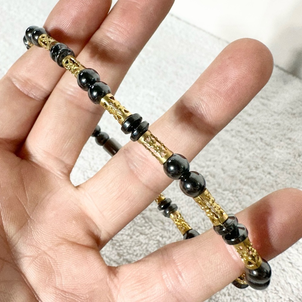 5/$35 Handmade Metallic Magnetic Beaded Bracelet With Magnetic Closure